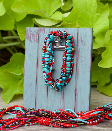 Magnetic multi string magnetic clasp